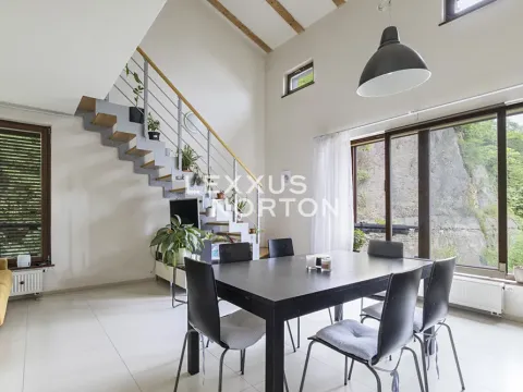 Pronájem bytu 4+kk, Praha - Bubeneč, Mlýnská, 91 m2