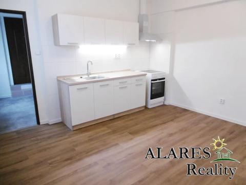 Pronájem bytu 2+1, Praha - Hostavice, Staňkovská, 80 m2