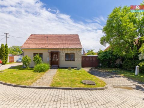 Prodej rodinného domu, Šumice, 165 m2
