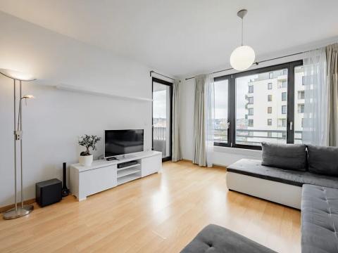 Pronájem bytu 2+kk, Praha - Vysočany, Sousedíkova, 58 m2