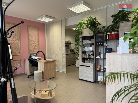 Pronájem obchodního prostoru, Mnichovice, Masarykovo náměstí, 48 m2