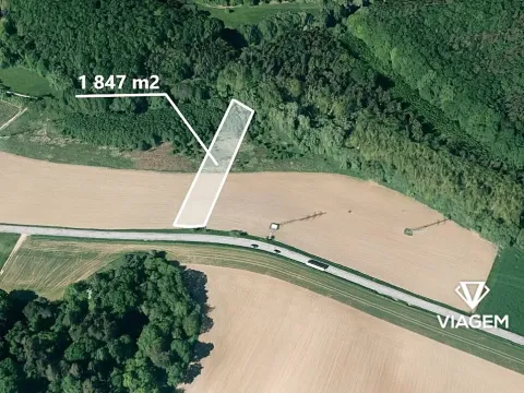 Prodej pole, Moravské Knínice, 1847 m2