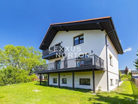Pronájem rodinného domu, Středokluky, U Hřiště, 318 m2