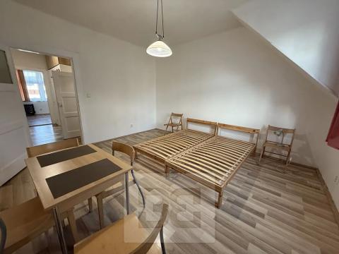 Pronájem bytu 2+1, Praha - Košíře, Pod školou, 46 m2