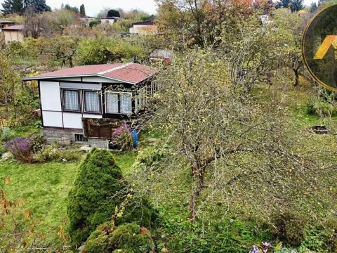 Pronájem chaty, Praha - Dejvice, Na Pučálce, 19 m2
