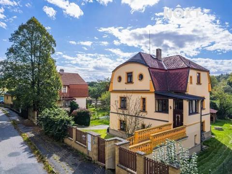 Prodej vícegeneračního domu, Kácov, 320 m2