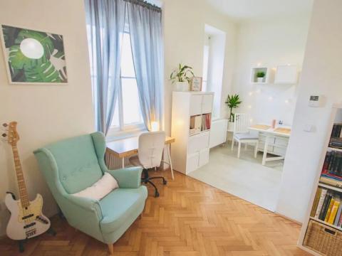 Pronájem bytu 1+1, Praha - Žižkov, Fibichova, 35 m2