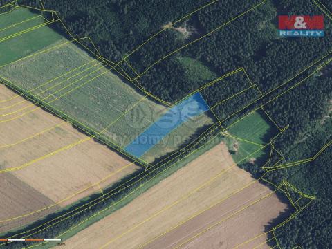Prodej pole, Janov, 12882 m2