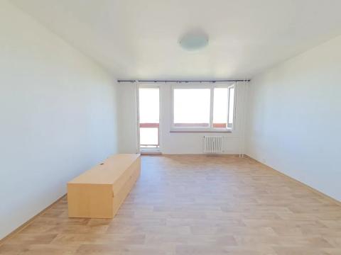 Pronájem bytu 3+1, Praha - Modřany, Pirinská, 77 m2