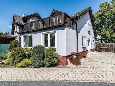 Pronájem bytu 4+1, Kralupy nad Vltavou, Třebízského, 112 m2