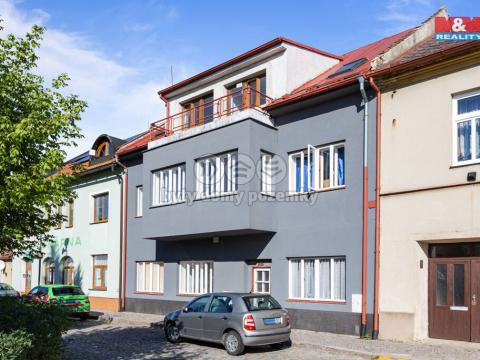 Pronájem bytu 3+1, Proseč, náměstí Dr. Tošovského, 70 m2