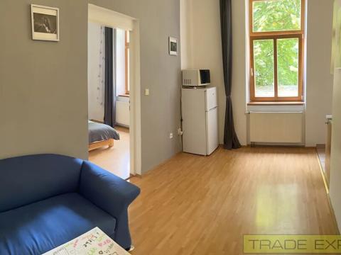 Pronájem bytu 2+kk, Praha - Michle, Nuselská, 34 m2