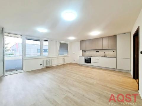 Pronájem bytu 3+kk, Praha - Chodov, Jarníkova, 75 m2