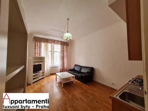 Pronájem bytu 2+kk, Praha - Staré Město, Platnéřská, 51 m2