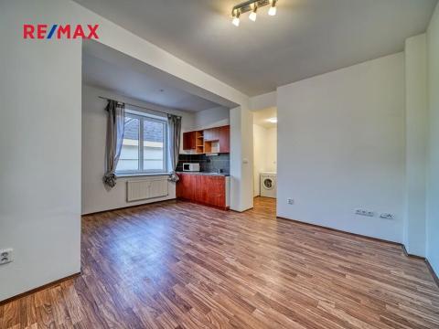 Pronájem bytu 1+kk, Poděbrady, Tyršova, 23 m2