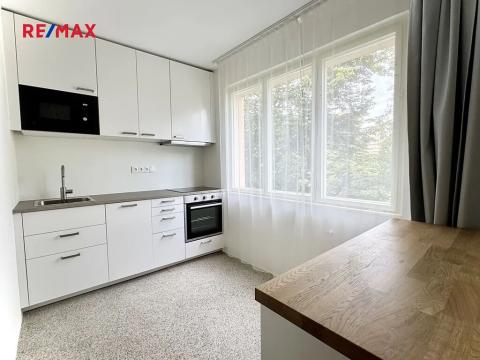 Pronájem bytu 2+1, Kladno, Polská, 51 m2