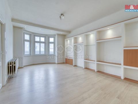 Prodej bytu 3+1, Plzeň - Jižní Předměstí, Klatovská třída, 100 m2