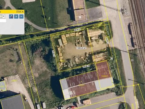 Pronájem komerčního pozemku, Tlumačov, Nádražní, 1700 m2