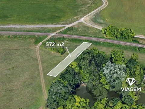Prodej pole, Uherský Brod, 572 m2
