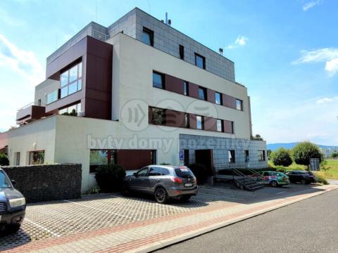 Pronájem bytu 2+kk, Liberec - Liberec XIV-Ruprechtice, U Koupaliště, 72 m2
