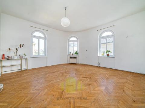 Pronájem bytu 2+1, Olomouc, Kollárovo nám., 80 m2