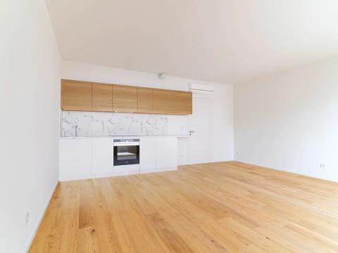 Pronájem bytu 1+kk, Brno, Bratislavská, 40 m2