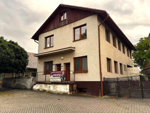 Prodej výrobních prostor, Strážov, 228 m2
