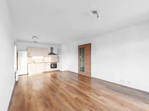 Pronájem bytu 3+kk, Praha - Karlín, Nekvasilova, 92 m2