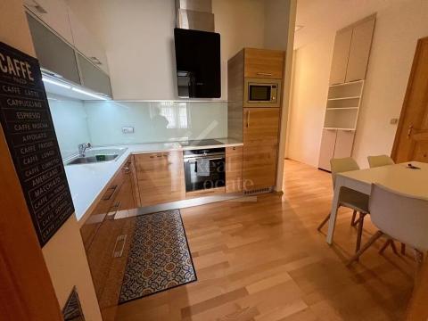 Pronájem bytu 3+kk, Praha - Žižkov, U božích bojovníků, 60 m2