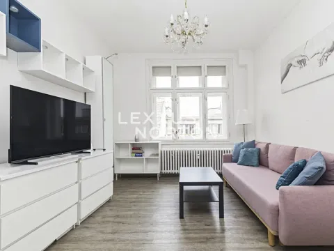 Pronájem bytu 1+kk, Praha - Nové Město, Soukenická, 37 m2