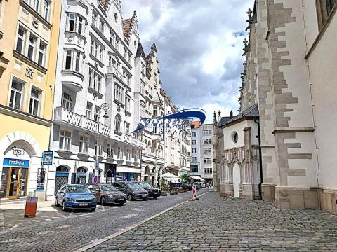 Pronájem komerční nemovitosti, Brno, Jakubské náměstí, 20 m2