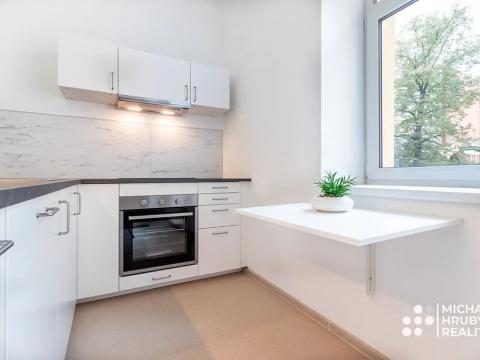 Pronájem bytu 2+1, Ostrava, Nádražní, 57 m2