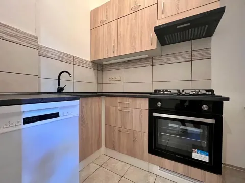 Pronájem bytu 3+kk, Praha - Žižkov, Slavíkova, 68 m2