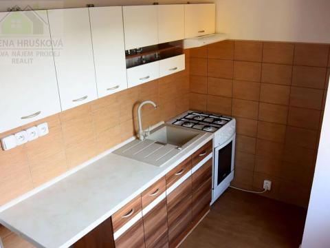 Pronájem bytu 2+1, Ostrava, Svazácká, 58 m2