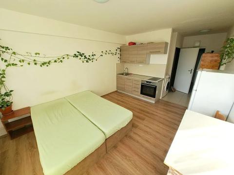 Pronájem bytu 1+kk, Praha - Radotín, Vrážská, 28 m2
