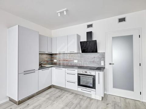Pronájem bytu 2+kk, Praha - Michle, U plynárny, 53 m2