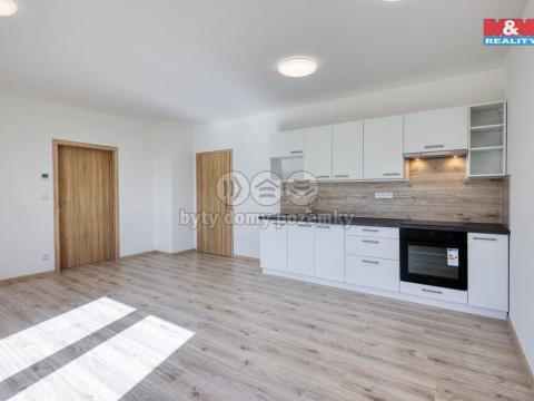Pronájem bytu 3+kk, Chrást, Kolmá, 70 m2