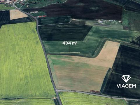 Prodej pole, Hluboké Mašůvky, 484 m2
