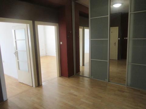 Pronájem bytu 2+1, Brno, Olomoucká, 79 m2