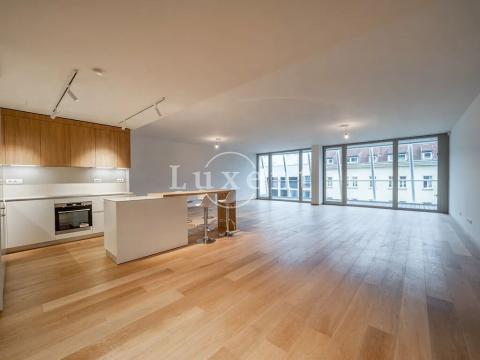 Pronájem bytu 4+kk, Praha - Smíchov, Holečkova, 178 m2