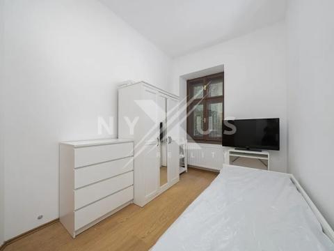 Pronájem bytu 2+kk, Praha - Vyšehrad, Neklanova, 38 m2