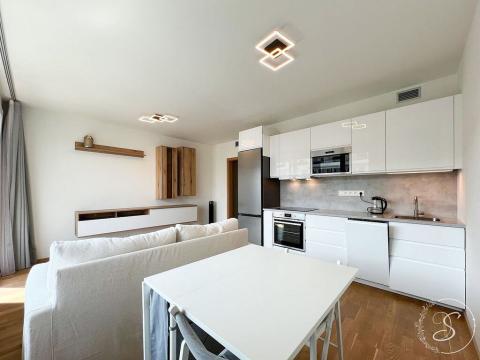 Pronájem bytu 2+kk, Praha - Vysočany, Smržových, 55 m2