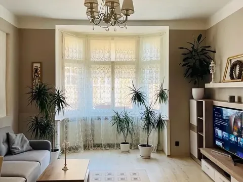 Pronájem bytu 2+kk, Praha - Vršovice, Slovinská, 55 m2