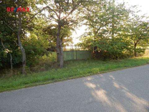 Prodej pozemku pro bydlení, Břežany, 1355 m2
