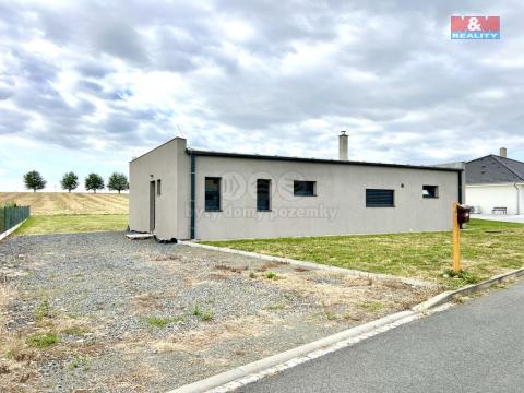 Pronájem rodinného domu, Holasovice - Loděnice, 110 m2