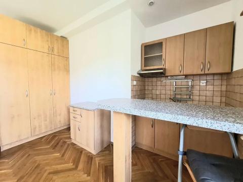 Pronájem bytu 1+kk, Praha - Žižkov, Biskupcova, 30 m2