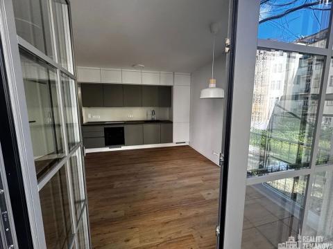 Pronájem bytu 3+kk, Praha - Vinohrady, Korunní, 66 m2