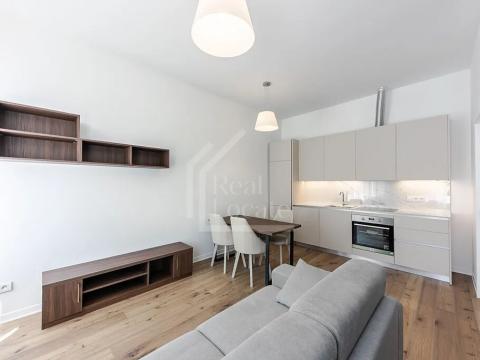 Prodej bytu 2+kk, Praha - Smíchov, Kmochova, 45 m2
