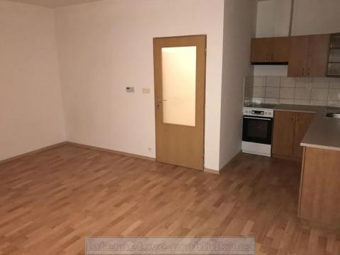 Pronájem bytu 1+kk, Praha - Vysočany, Na Harfě, 26 m2