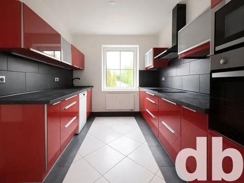 Pronájem bytu 2+kk, Karlovy Vary, Majakovského, 58 m2
